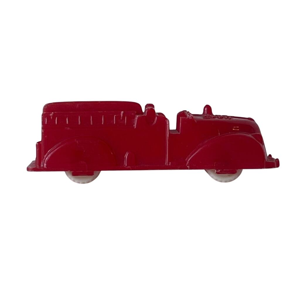 Vintage Renwal No. 146 Red Plastic Fire Truck Toy Made in USA Missing Piece